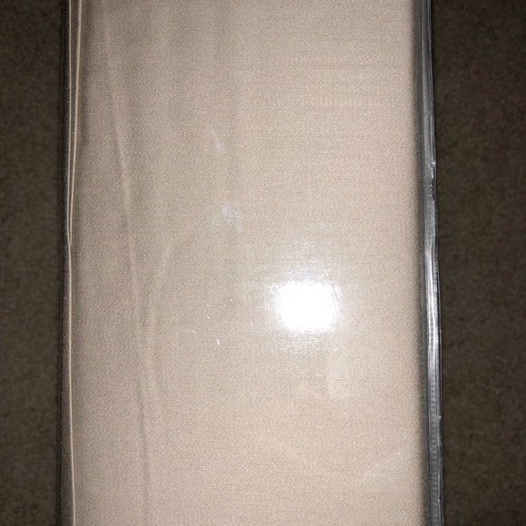 Bed sheets for king size bed - Picture 5 of 7